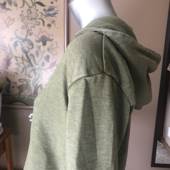 Champion Women's Medium Green Hoodie Cropped Sweatshirt - Picture 7 of 13